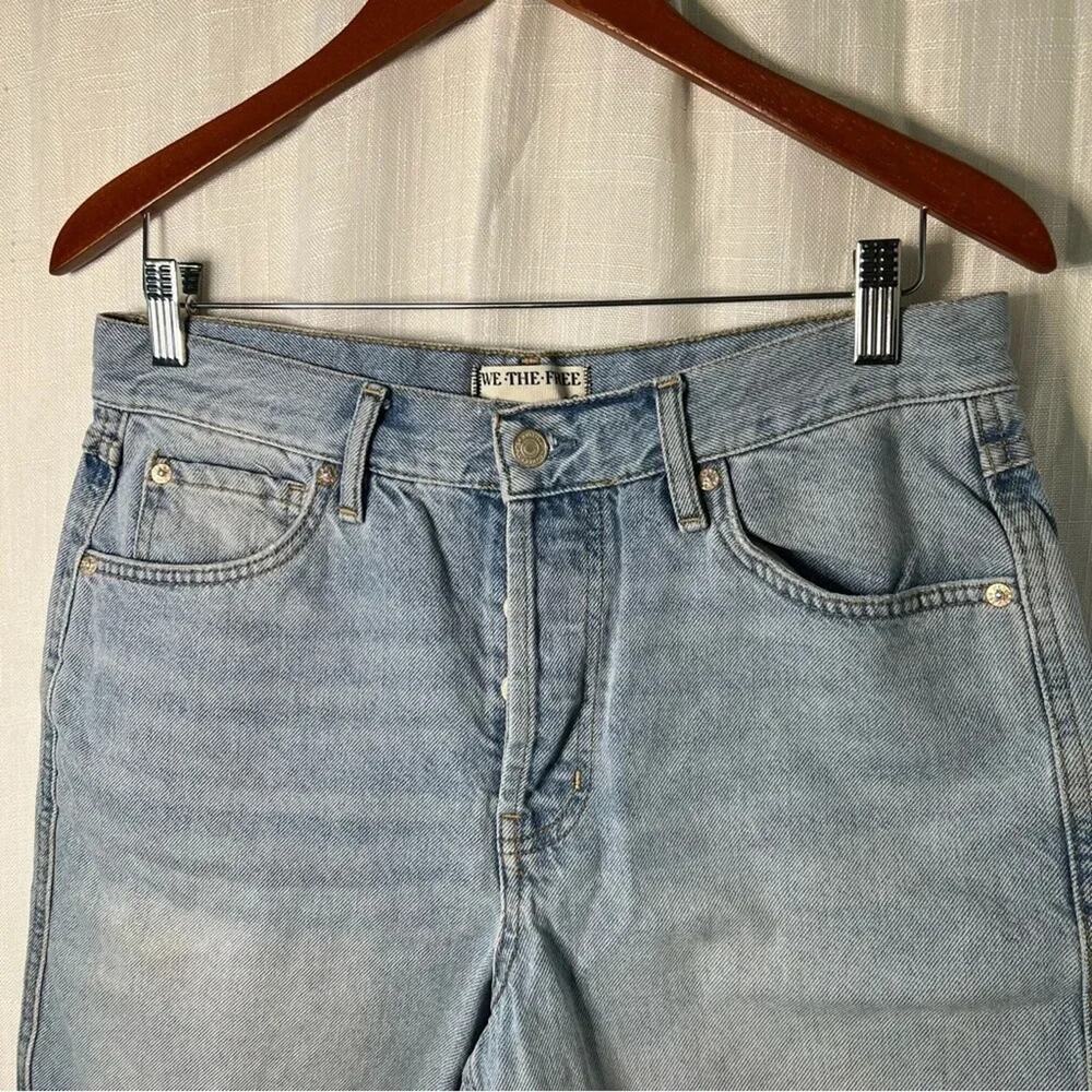 Free People We The Free 90's Short Mid Rise Jean Shorts - Picture 2 of 6